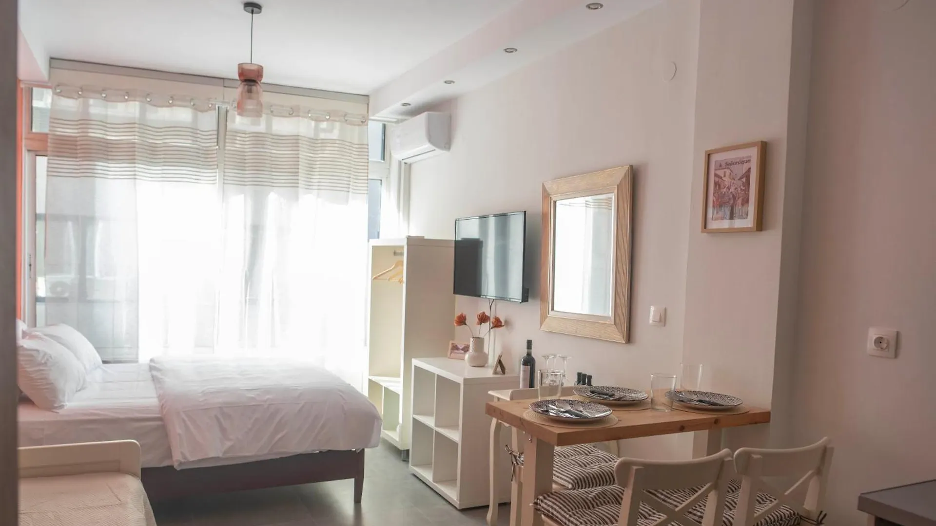 3C'S Thess At The Old Frankish Quarter - Ladadika/ Merchant'S Square Thessaloniki Apartment