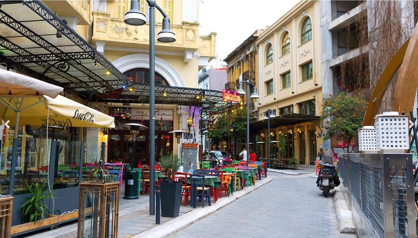 3C'S Thess At The Old Frankish Quarter - Ladadika/ Merchant'S Square Thessaloniki Greece